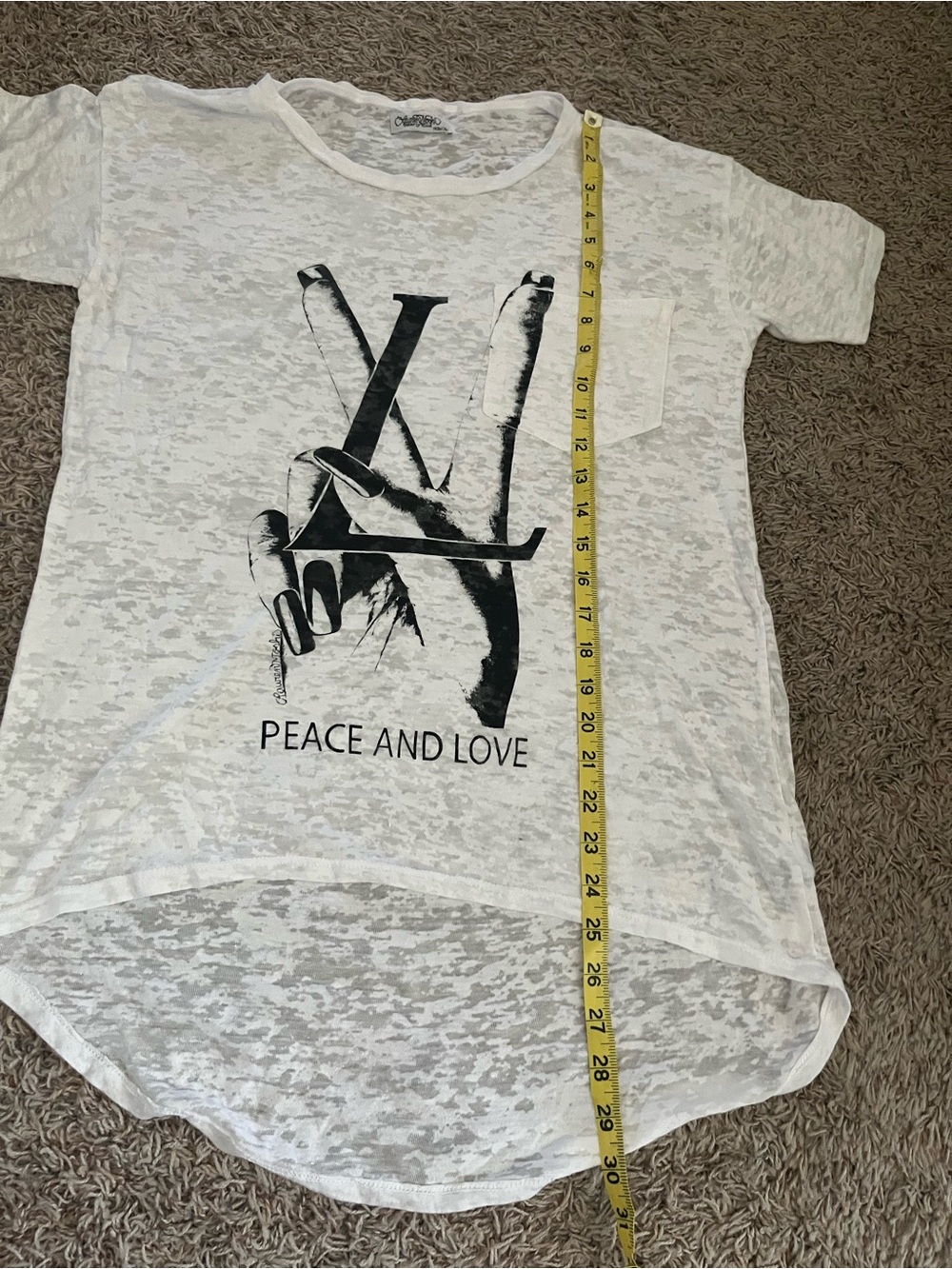 LAUREN MOSHI Peace & Love Graphic Burnout Pocket Tee Sz XS/S High Low White NWOT - Picture 12 of 12